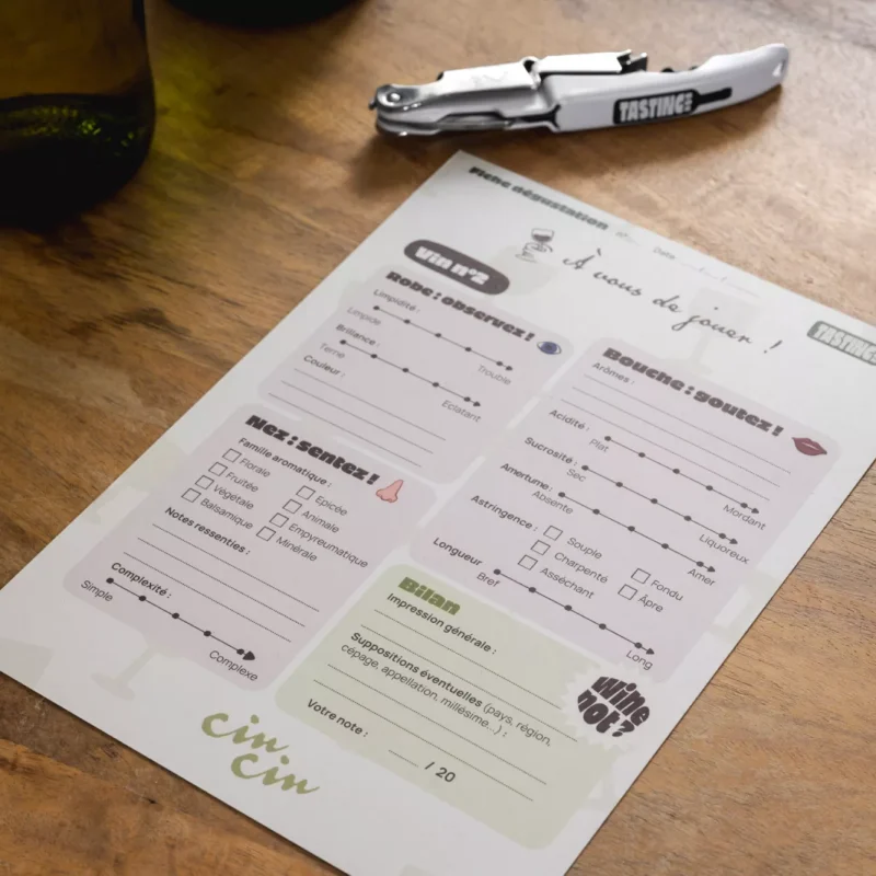 Fiche de dégustation « À vous de jouer ! » et tire-bouchon The Tasting Box